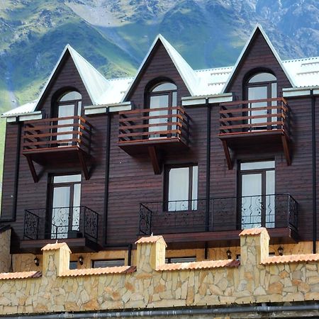Hotel Toliketi カズベギ エクステリア 写真