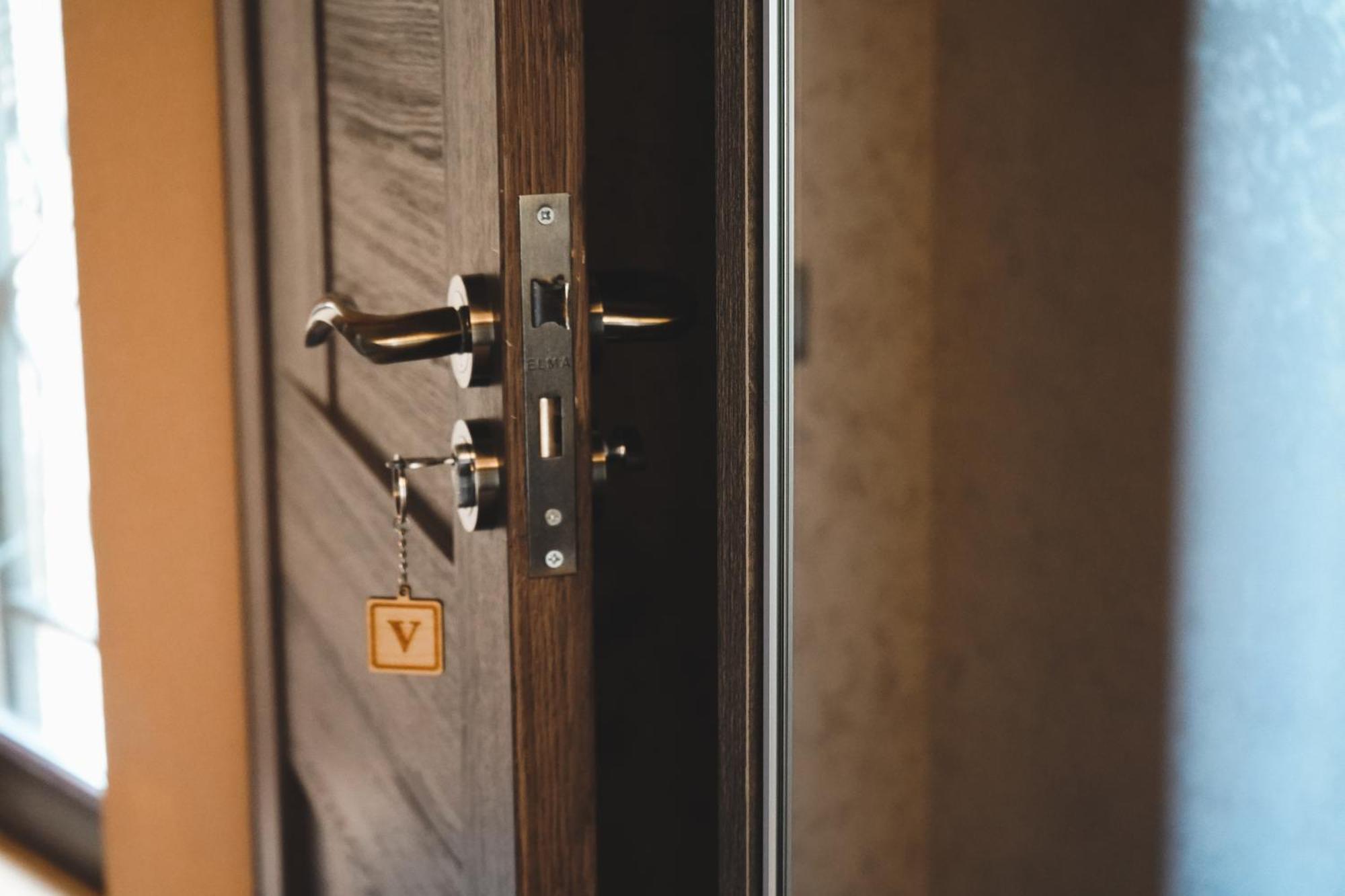Hotel Toliketi カズベギ エクステリア 写真