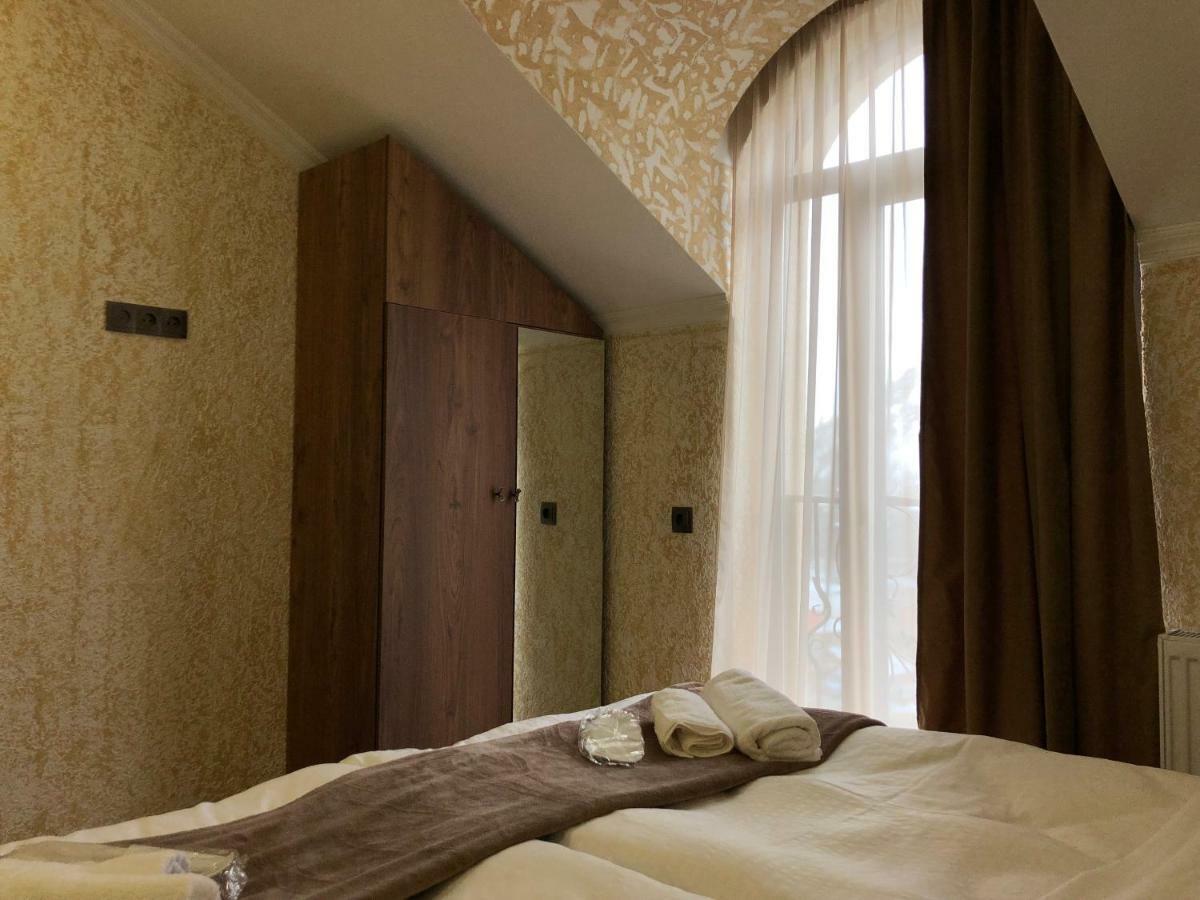 Hotel Toliketi カズベギ エクステリア 写真